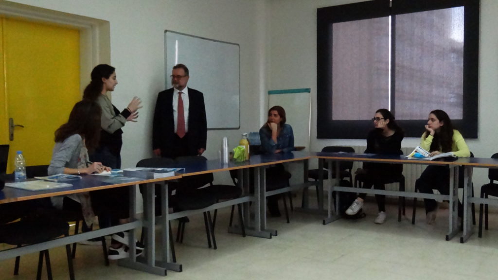 École Supérieure des Affaires & Malak Hasbini (ancienne) Présentation du BBA de l’ESA (16.11.2016)